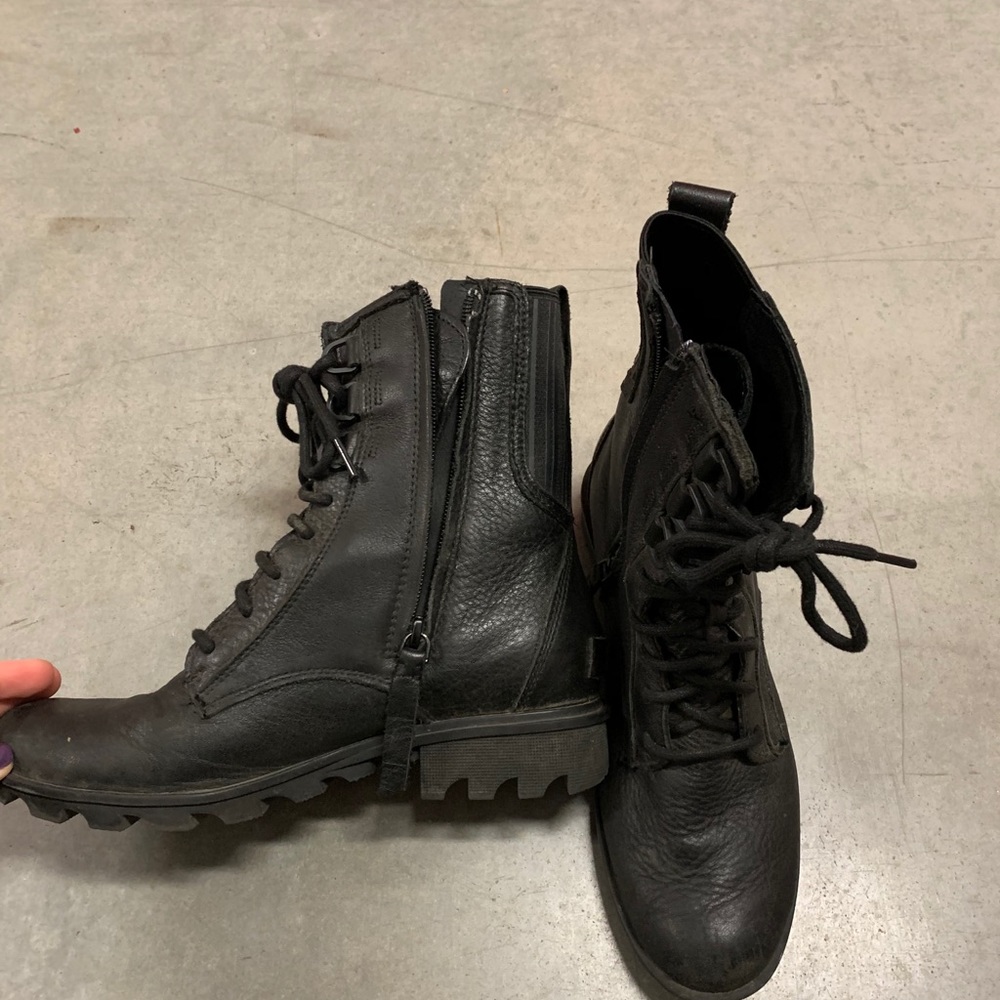 Sorel Combat Boots - Waterproof!